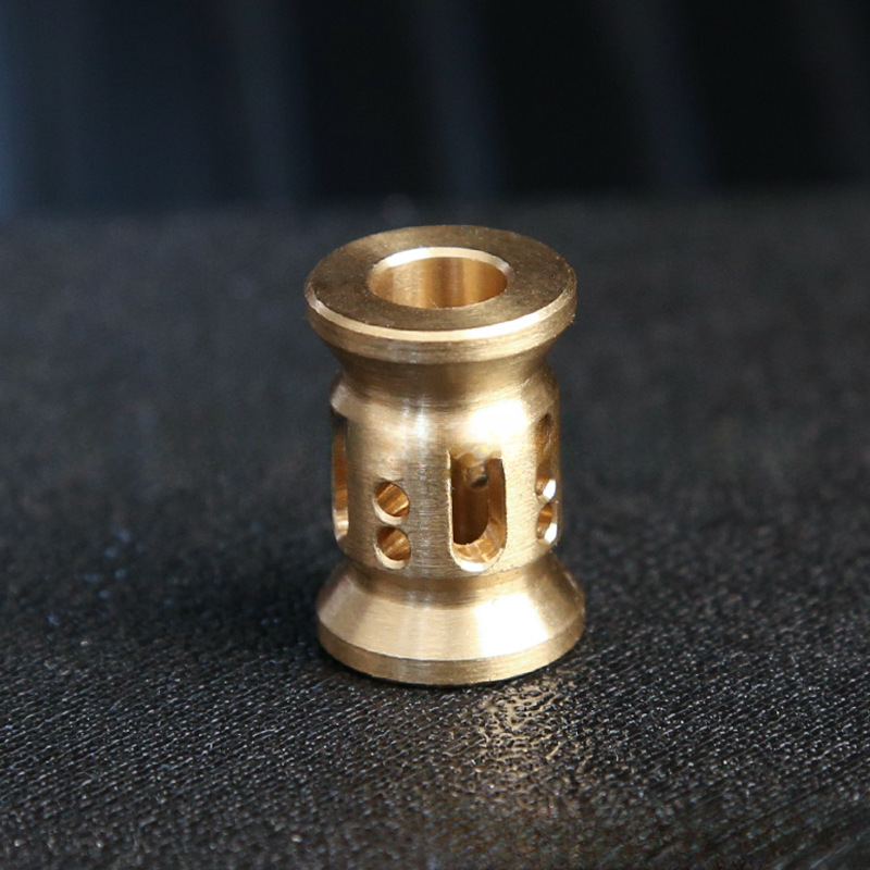 Brass Knife Charm Lanyard Light-Shaped Knife Charm Pendant Slingshot Lanyard Brass Knife Charm Accessory EDC Brass Knife Charm