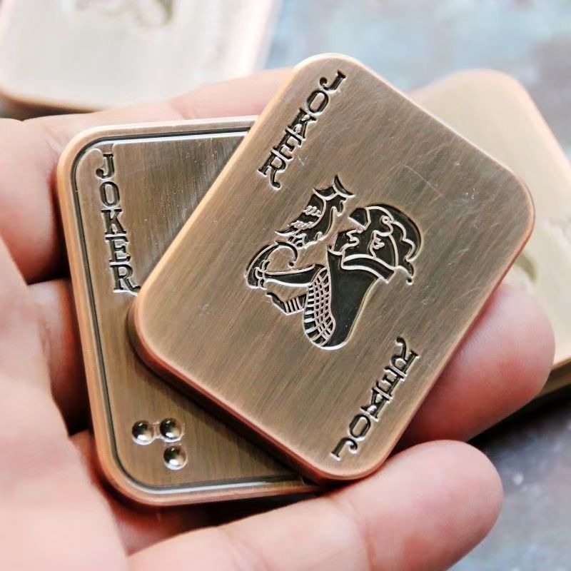Jacks and Kings EDC Metal Card Pusher Finger Toy Stress Relief Toy Side-Push Card Pusher